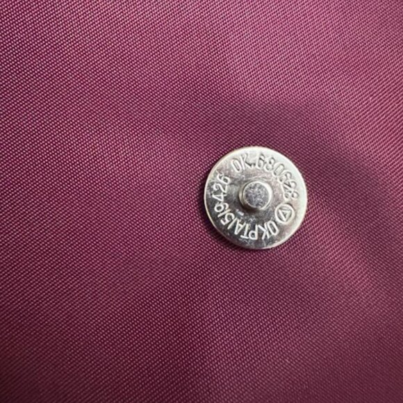 Burgundy Crossbody Belt Bag Everyday Sling 1L - Picture 5 of 7